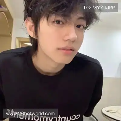 仰鲁沛